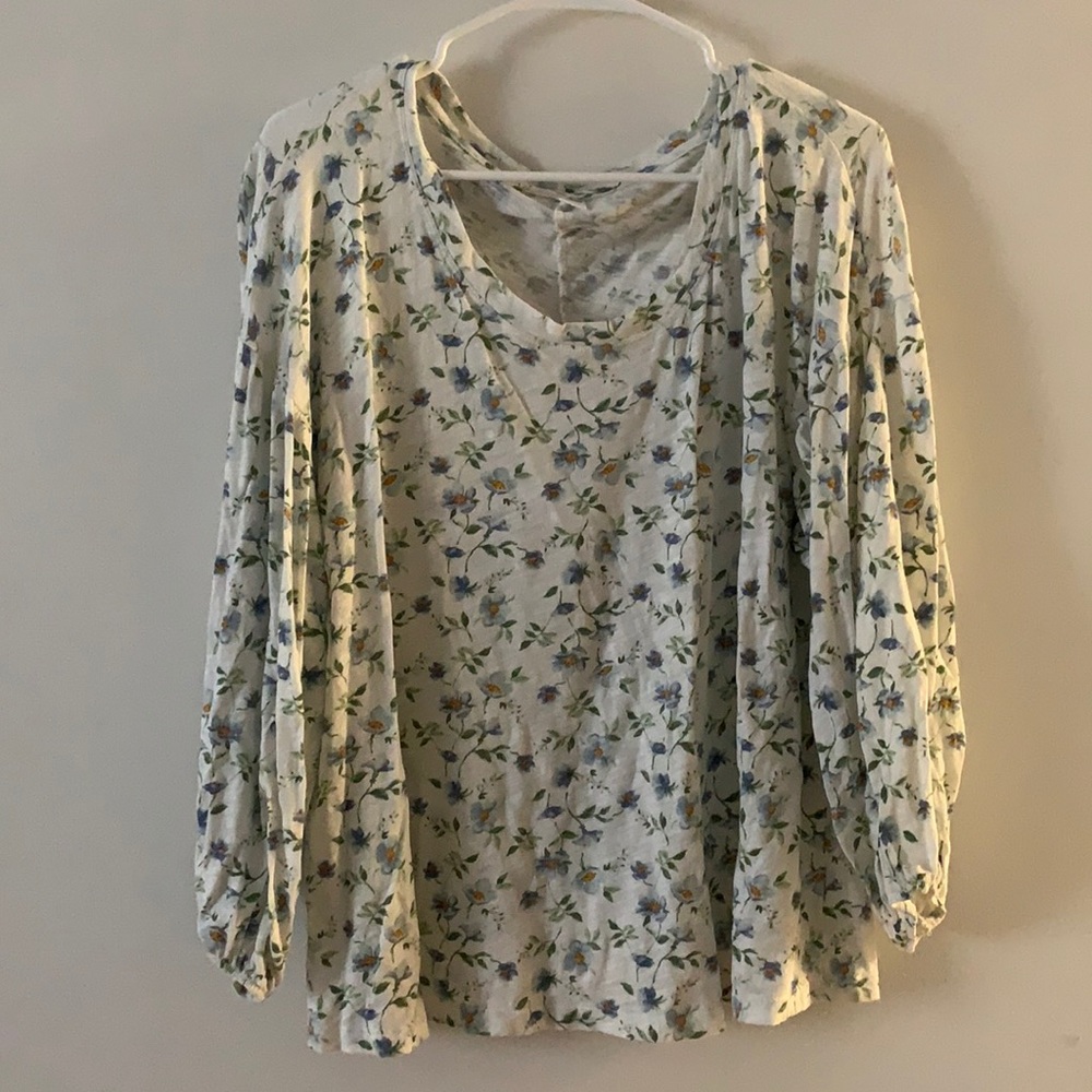Floral women’s top from old navy